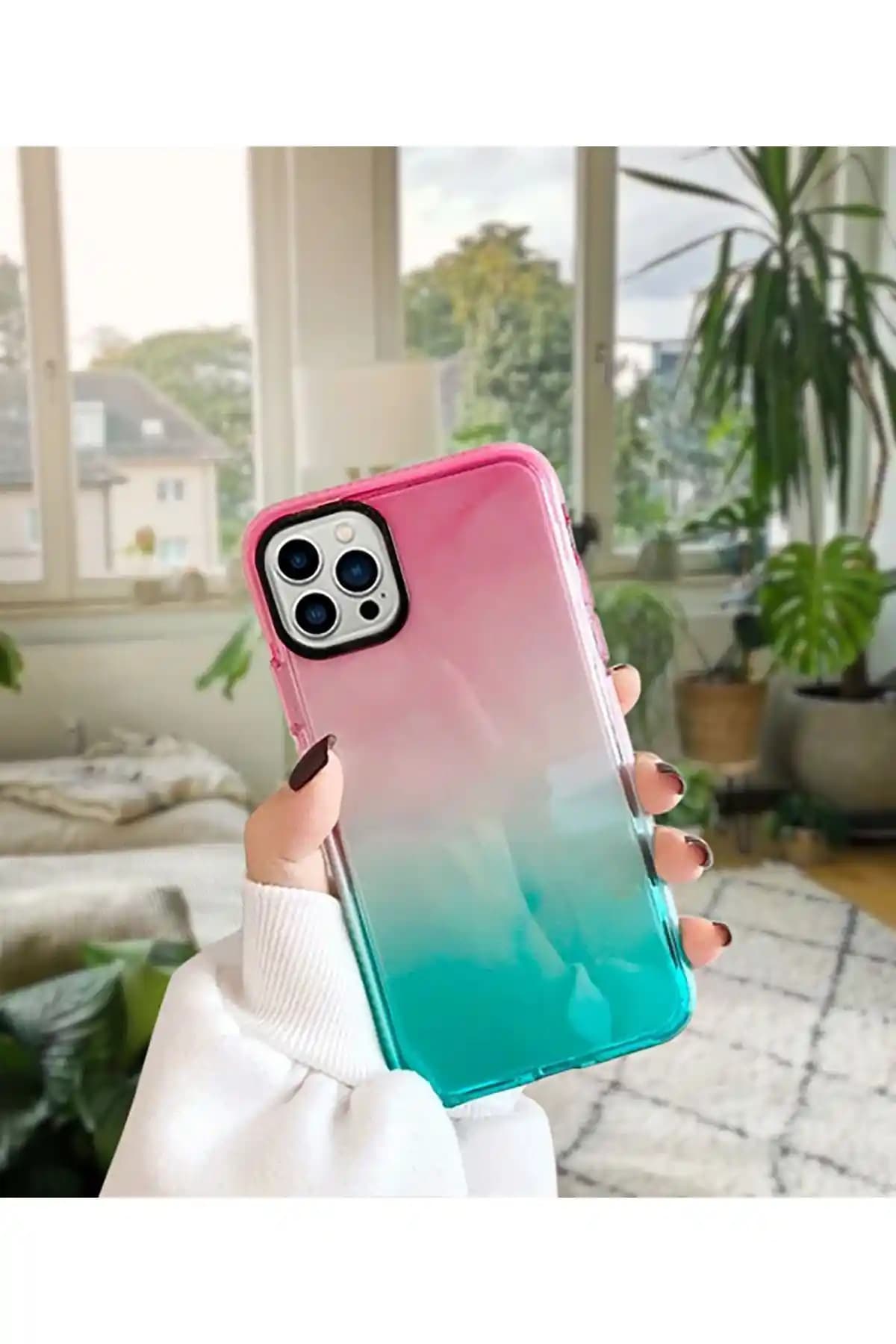 Mooodcase Rainbow Renkli Silikon Kılıf iPhone 13 Pro Max için Şık ve Koruyucu Tasarım